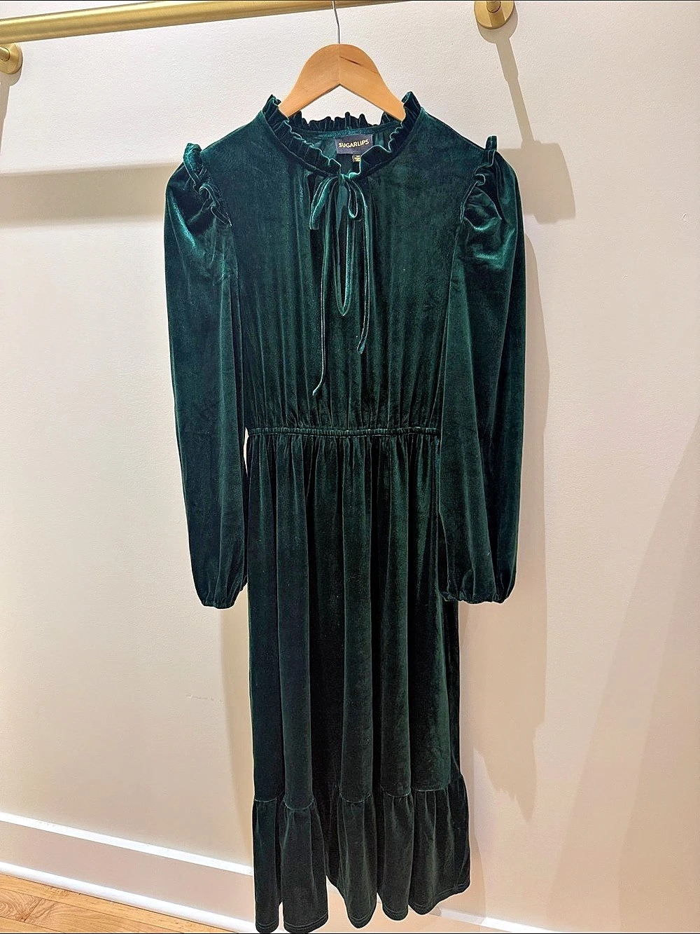 Sugarhillps Green Velvet Maxi Dress Like New